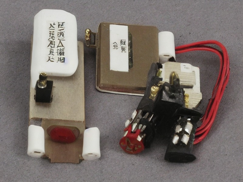 机箱外壳中心分类导航 二极管应用页 1